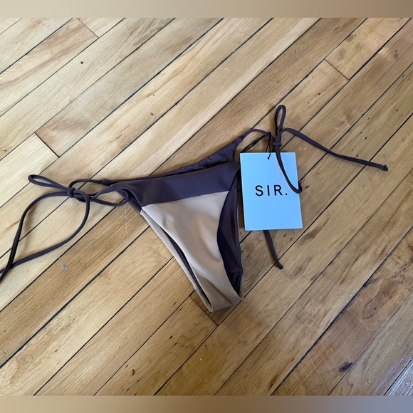 NWT SIR Jeanne string brief bikini bottoms in chocolate/tan - Picture 2 of 5